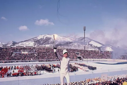 アジアで最初の冬季オリンピックが開催される。